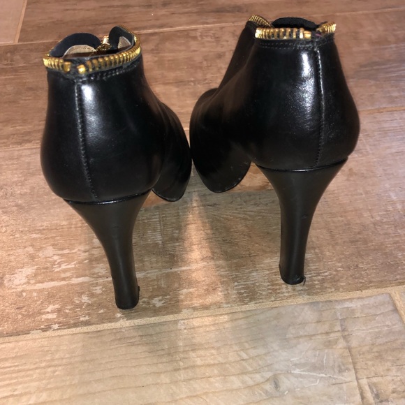 👗Diane Von Furstenburg High heel zipper booties 9 - Picture 10 of 15